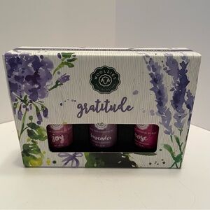 Woolzies 100% Gratitude Essential Oils  3‎ Pack New